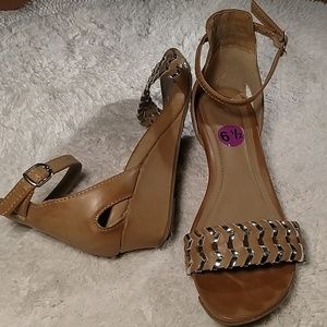 Kenneth Cole Tan Leather